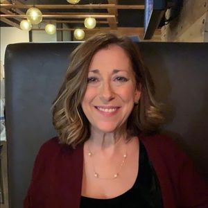 Meet your Posher, Eileen